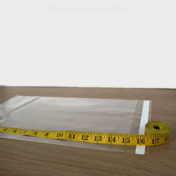 100 10 x 15 Poly Bags - Clear - Picture 2 of 5